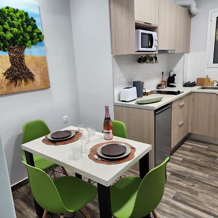 Cozy Apartment Metaxourgeio Greendom Ateny Zewnętrze zdjęcie