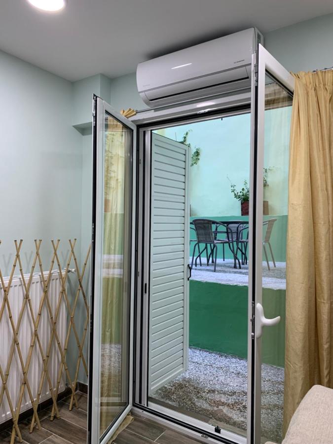 Cozy Apartment Metaxourgeio Greendom Ateny Zewnętrze zdjęcie